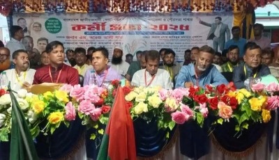 পাইকগাছায় অনুষ্ঠিত হলো উপজেলা ও পৌর স্বেচ্ছাসেবক দলের কর্মী সভা