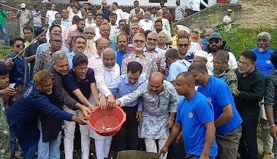 নওগাঁয় বিএনপির ৪৭তম প্রতিষ্ঠাবার্ষিকী উপলক্ষে  মাছের পোনা অবমুক্তকরণ