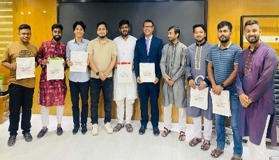 ট্যুর গাইড অ্যান্ড হসপিটালিটি ম্যানেজমেন্ট প্রশিক্ষণ: রাঙামাটিতে গড়ে উঠছে নতুন সম্ভাবনার দুয়ার