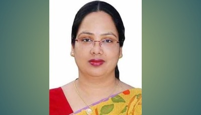 সাংবাদিক নির্যাতনকারী সেই ডিসি সুলতানা চাকরি থেকে বরখাস্ত