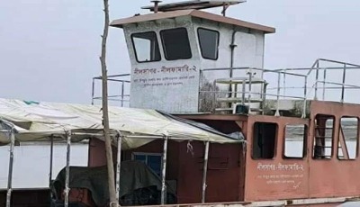 ডিমলায় রেসকিউ বোট অযত্নে অবহেলায় অচল