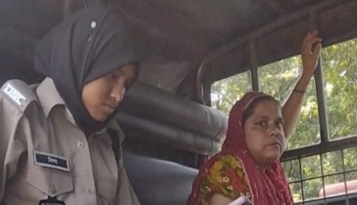 ভূরুঙ্গামারীতে ইয়াবাসহ নারী মাদক কারবারি আটক