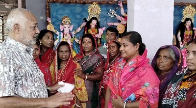 ষষ্ঠীপূজার মধ্য দিয়ে দৌলতপুরে শারদীয় দুর্গোৎসব শুরু