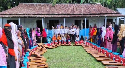 ভূরুঙ্গামারীতে চরাঞ্চলের সুবিধাবঞ্চিত ৪০ জন নারীকে সেলাই মেশিন বিতরণ