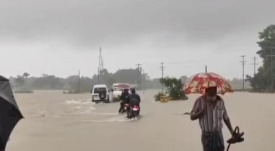 টানা বৃষ্টি ও পাহাড়ী ঢলে বাড়ছে তাহিরপুরের নদ নদী ও হাওরের পানি