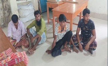 ভূরুঙ্গামারীতে ভারতীয় গরু সন্দেহে ৮টি গরুসহ ৪ ব‍্যক্তি আটক