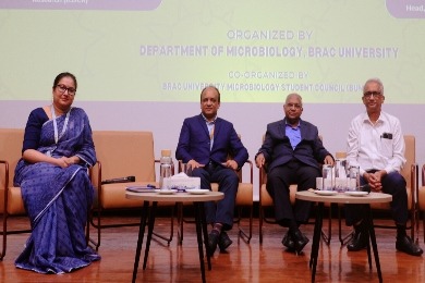 ব্র্যাক ইউনিভার্সিটির সেমিনারে হাম মোকাবিলায় নিয়মিত টিকাদান, গবেষণা ও সমন্বিত উদ্যোগের ওপর জোর
