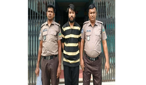কাউনিয়ায় কলেজছাত্রী ধর্ষণ মামলায় যুবক গ্রেফতার
